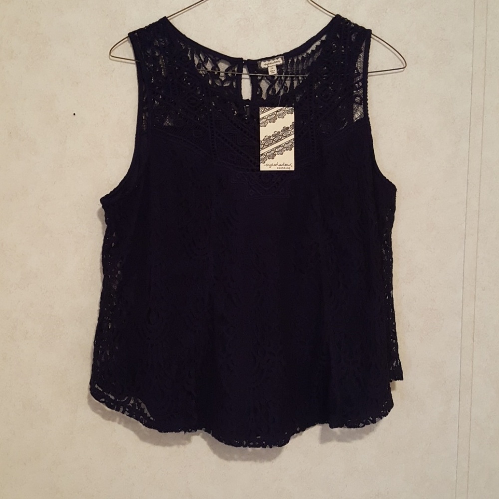 Women's blouse size 2x new with tags